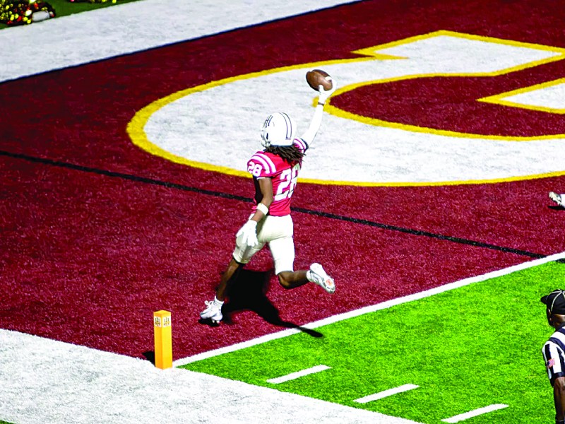 Mayor breaks tie to deny Holy Innocents’ homecoming permit