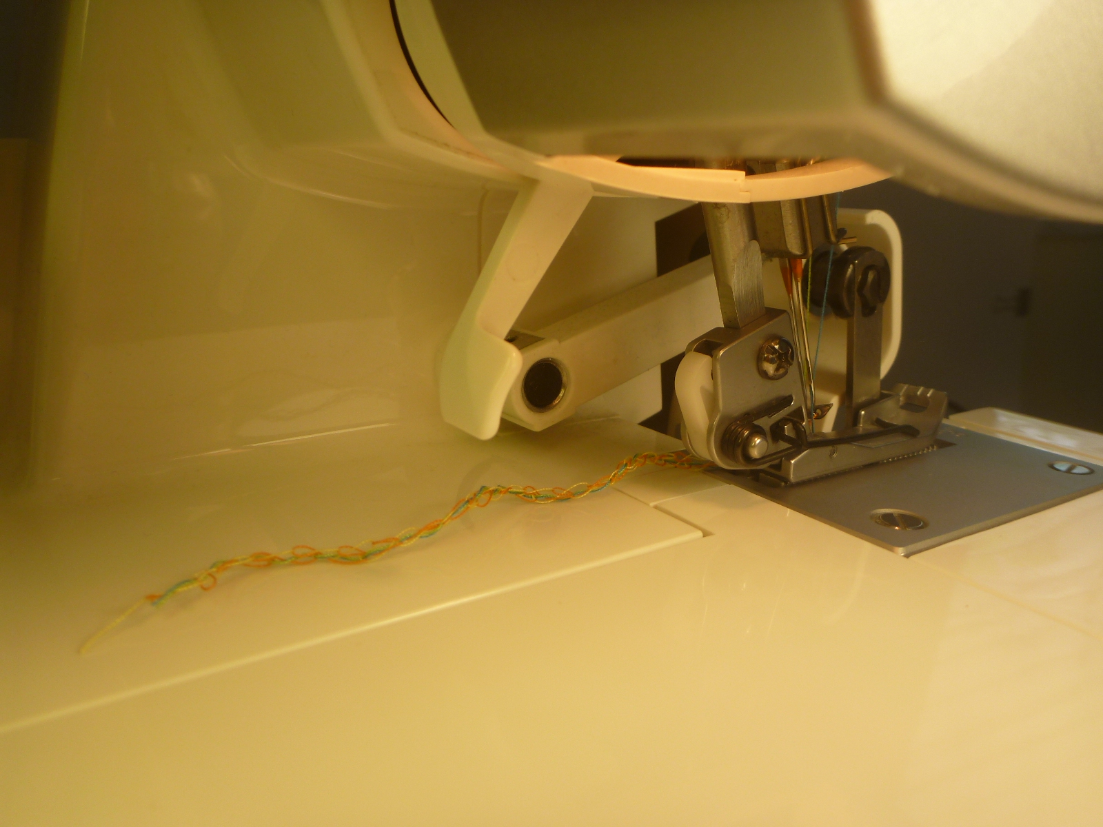 Singer VS Brother Part 2 Stitch Quality & Threading Comparison!! RoxanneStitches