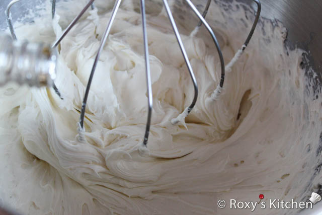 White Chocolate Filling with Walnuts