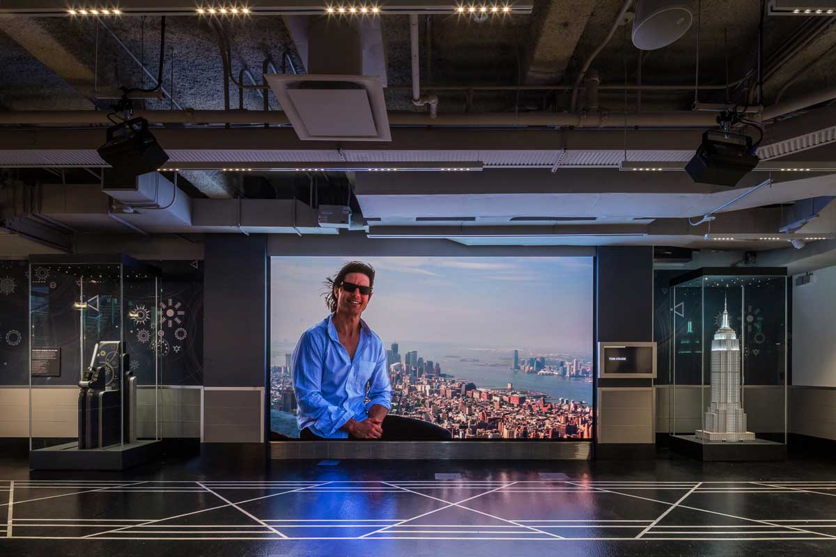 Big Screen at Empire State Building