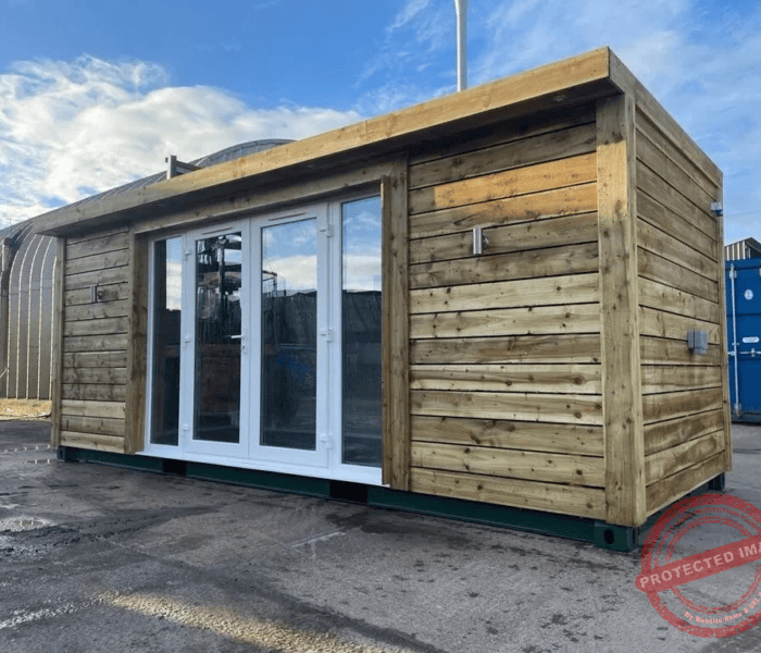 20ft x 8ft Shipping Container – Home Office – Gym – Workshop