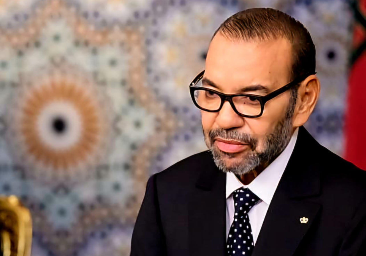 الطبيب الشخصي للملك يعلن إصابة جلالته بألم أسفل الظهر لا يدعو للقلق الطبيب الشخصي للملك يعلن إصابة جلالته بألم أسفل الظهر لا يدعو للقلق