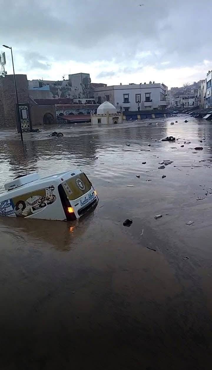 تعليق الدراسة بإقليم آسفي بسبب الفيضانات و سوء الأحوال الجوية