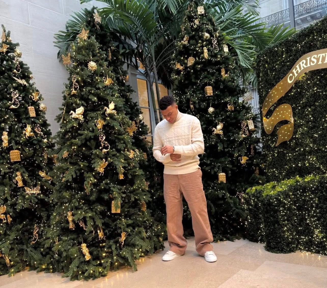 مبابي يحتفل رفقة عائلته بأعياد الميلاد بفندق بالعاصمة المغربية الرباط(صور)