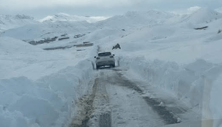 نشرة إنذارية. أمطار رعدية قوية وتساقطات ثلجية وطقس بارد من الأربعاء إلى السبت بهذه المدن