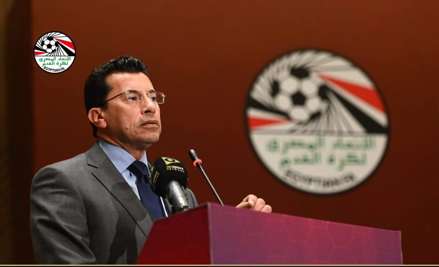 وزير الرياضة المصري يشيد بالتنظيم المتميز لنهائيات كأس أفريقيا وحسن الضيافة المغربية