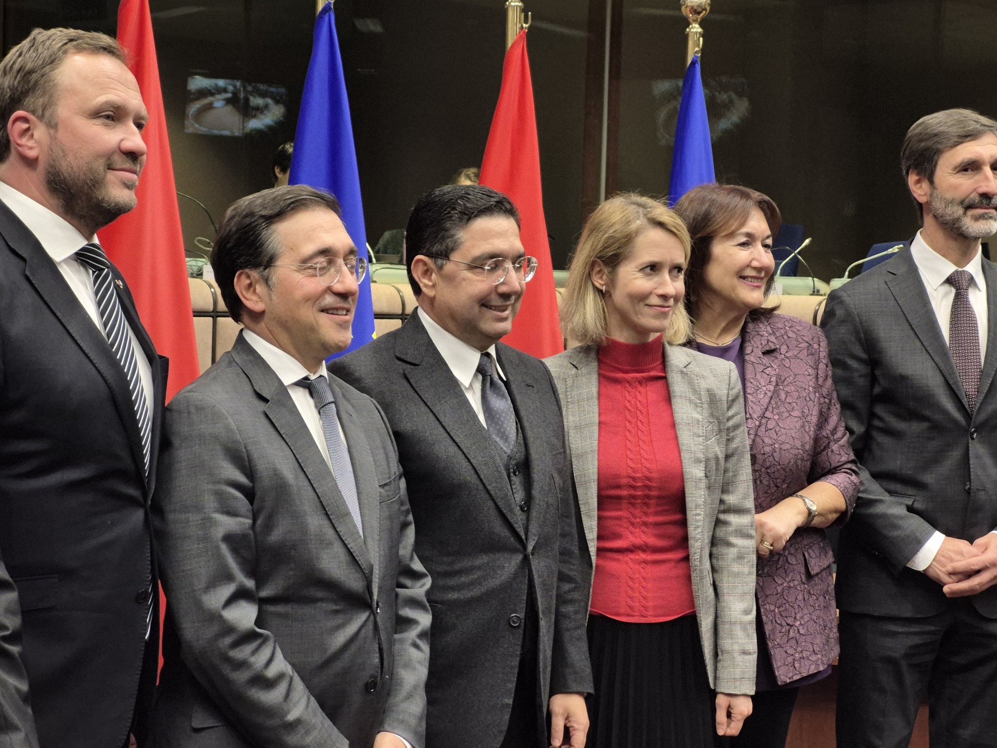 الإتحاد الأوربي يتبنى لأول مرة موقفاً مشتركاً يدعم الحكم الذاتي في الصحراء تحت السيادة المغربية