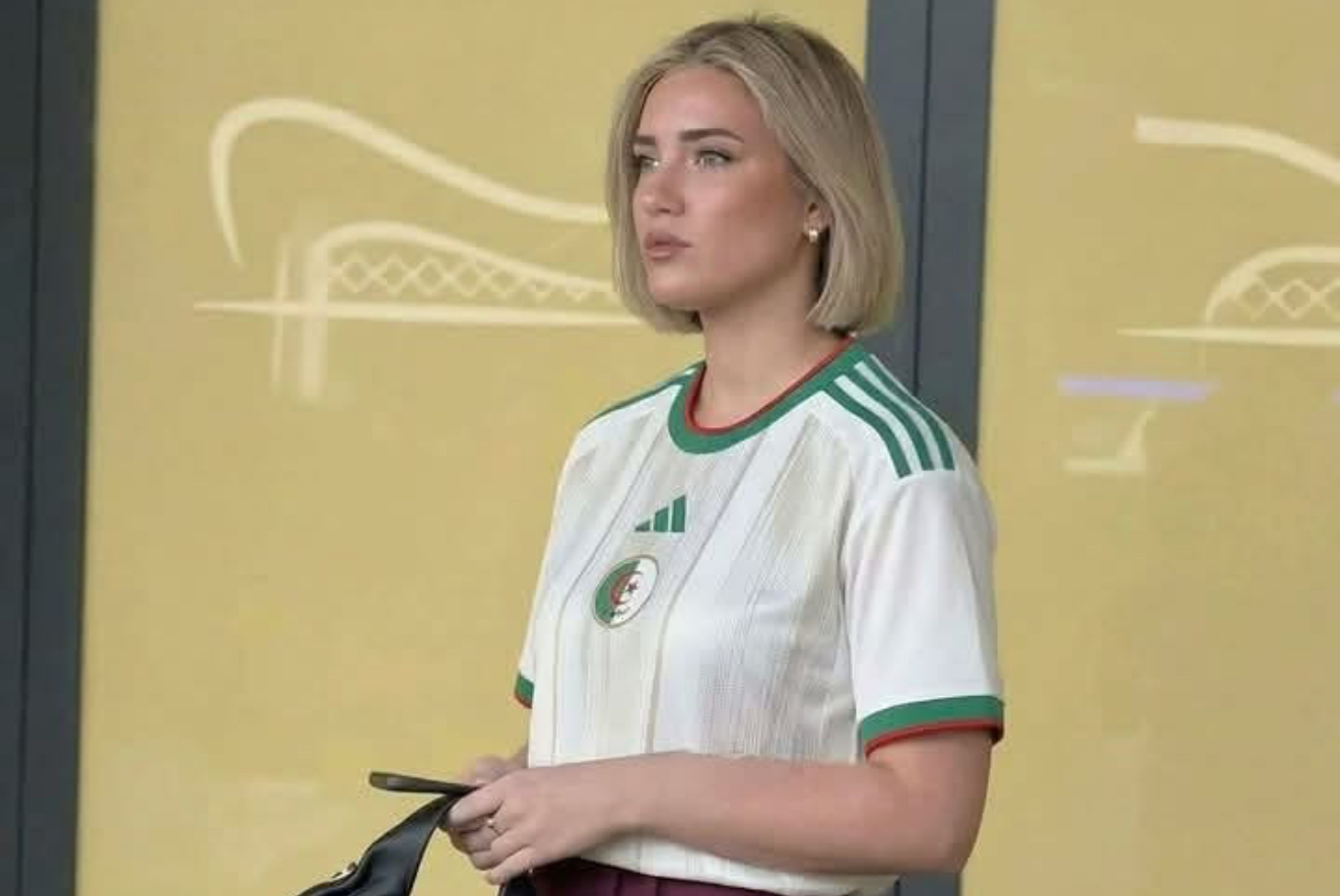 ضجة داخل المنتخب الجزائري بعد تهديد بيتكوفيتش بمغادرة المنتخب الجزائري بسبب تحرش إعلاميين جزائريين بإبنته ضجة داخل المنتخب الجزائري بعد تهديد بيتكوفيتش بمغادرة المنتخب الجزائري بسبب تحرش إعلاميين جزائريين بإبنته