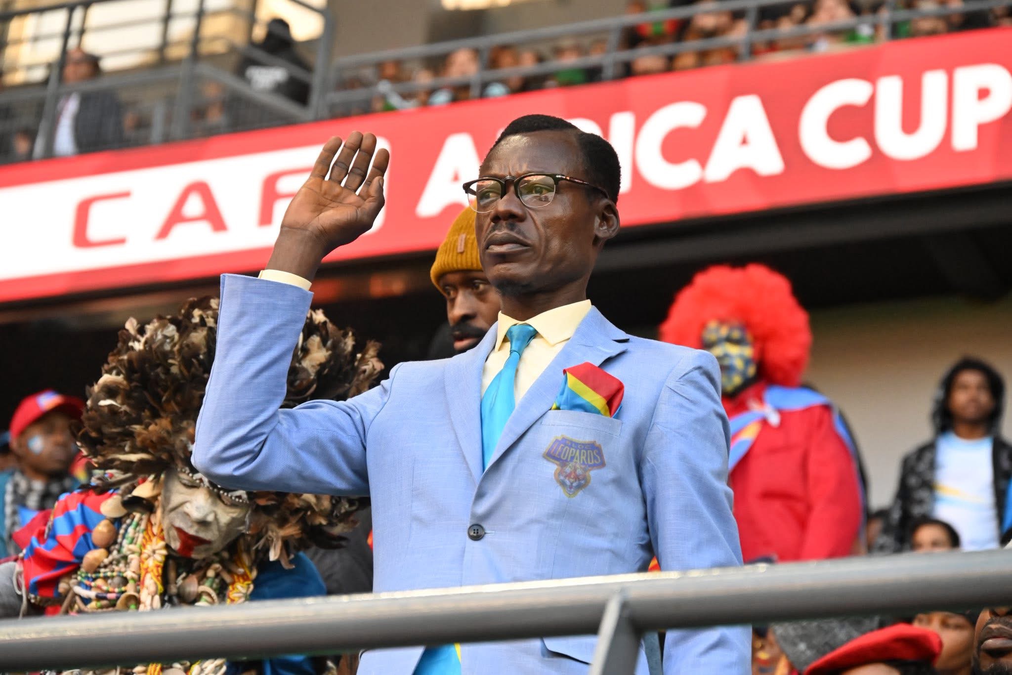 الجماهير المغربية تطالب بتكريم المشجع الكونغولي الذي بصم التشجيع الراقي لكأس أفريقيا