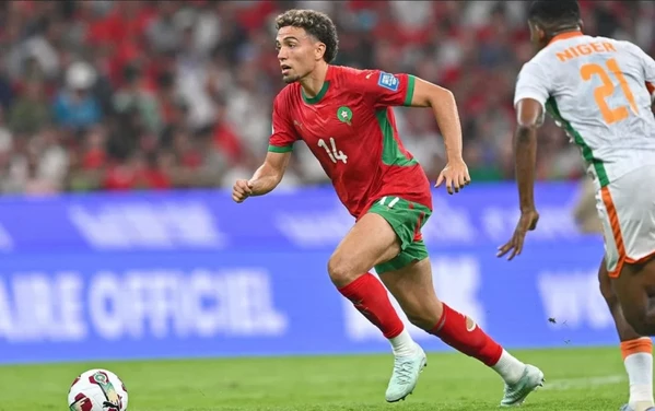 تقارير إسبانية: العيناوي مطلوب بقوة في برشلونة