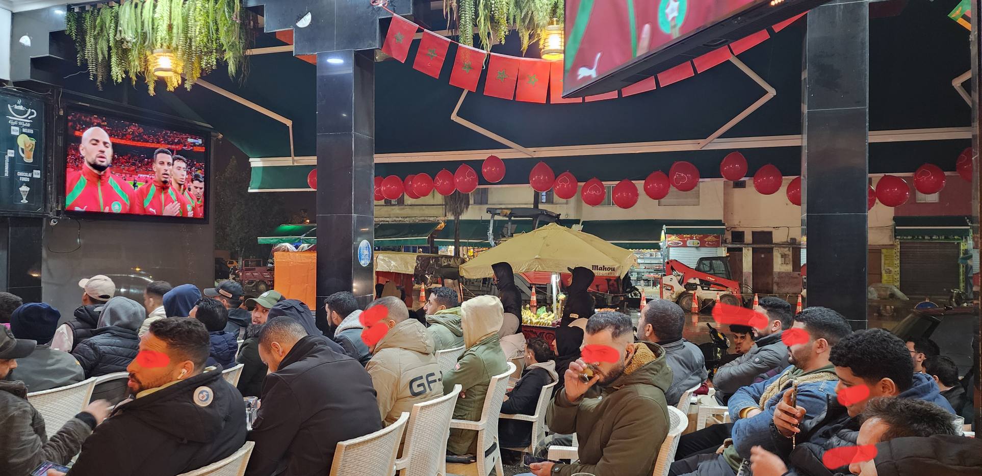 جمعية أرباب المقاهي والمطاعم تدعو لضبط الأسعار خلال كأس أفريقيا جمعية أرباب المقاهي والمطاعم تدعو لضبط الأسعار خلال كأس أفريقيا