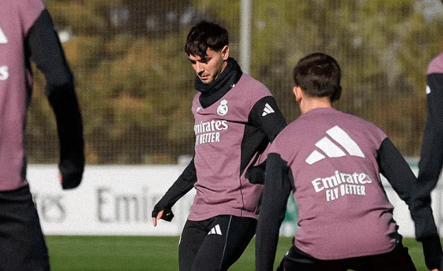 إبراهيم دياز يعود لتدريبات ريال مدريد بعد خيبة أمم أفريقيا إبراهيم دياز يعود لتدريبات ريال مدريد بعد خيبة أمم أفريقيا