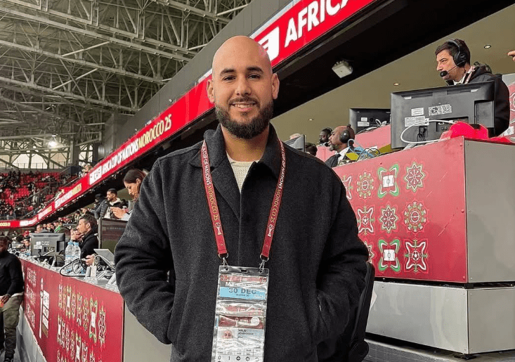 مذيع جزائري في RMC الفرنسية يشكك في أداء لاعبي المنتخب النيجيري أمام المغرب (فيديو)