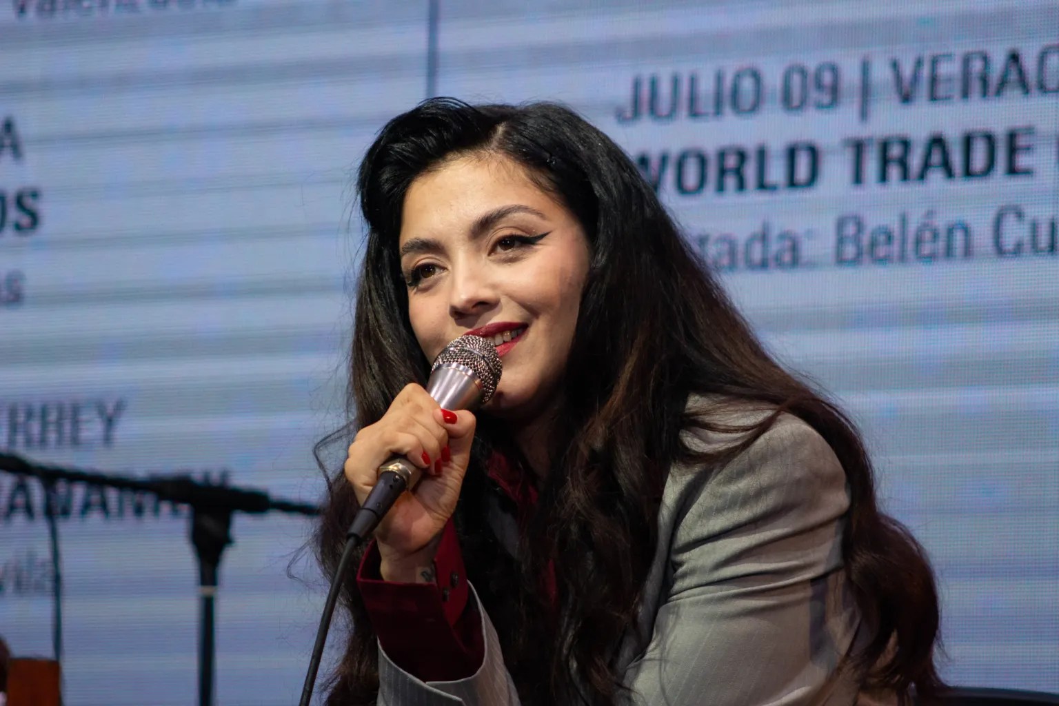 mon laferte