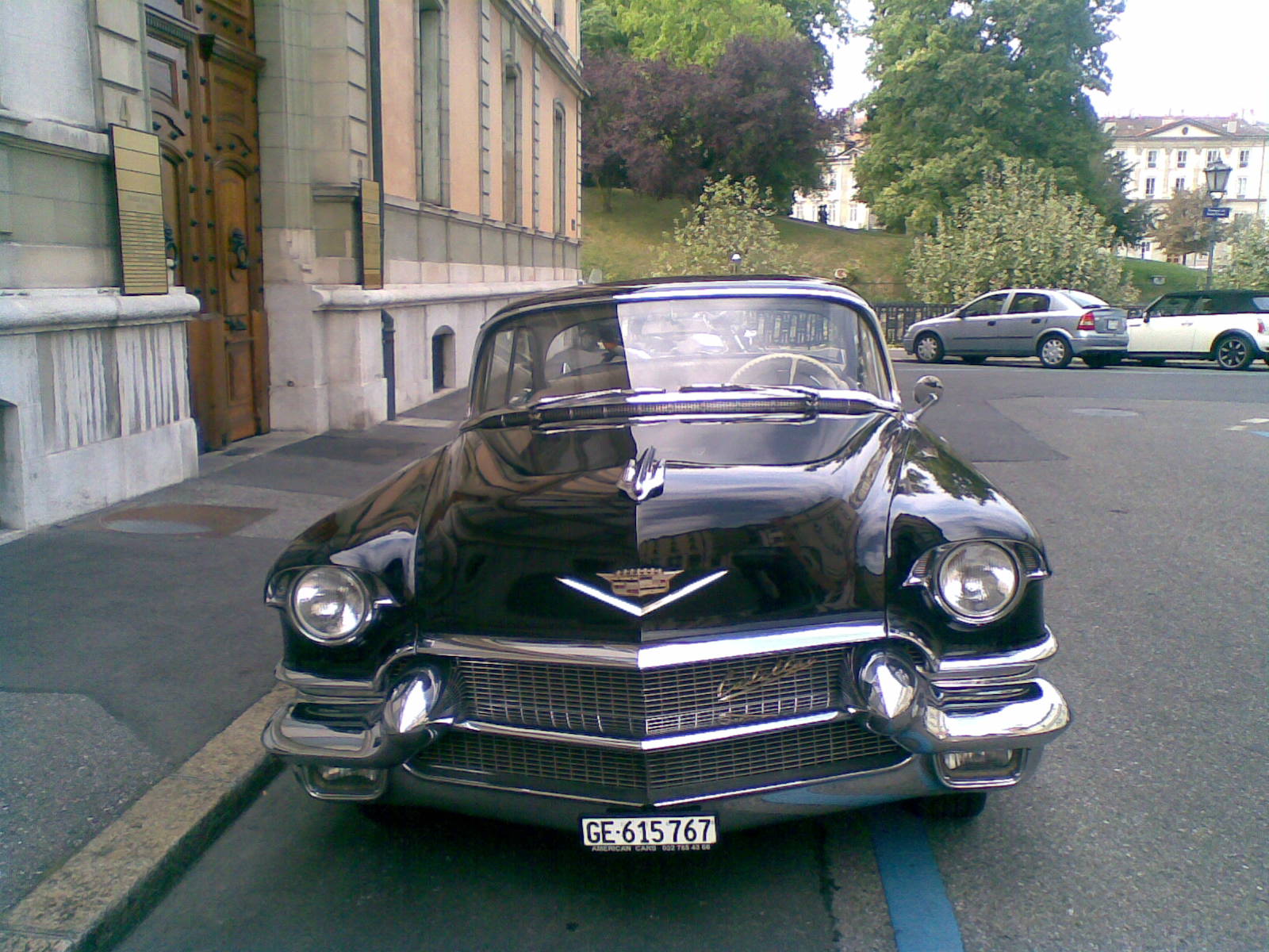 2009 V12 CADILLAC CIEN visual data 8