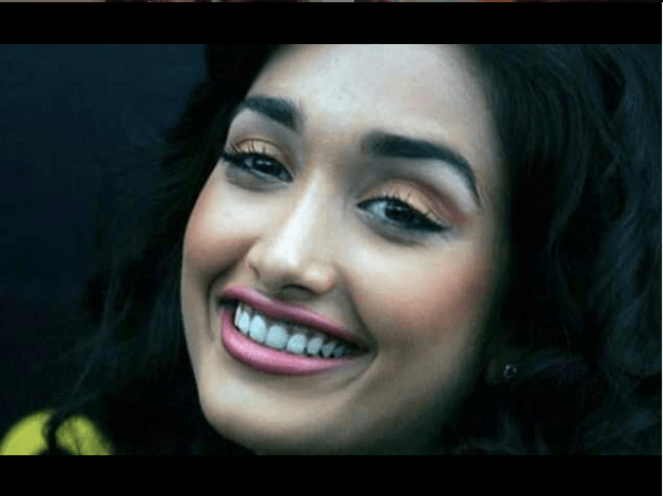 "ডেথ ইন বলীউড" ত জিয়া খানৰ আত্মহত্যাৰ বিৱৰণঃ 1