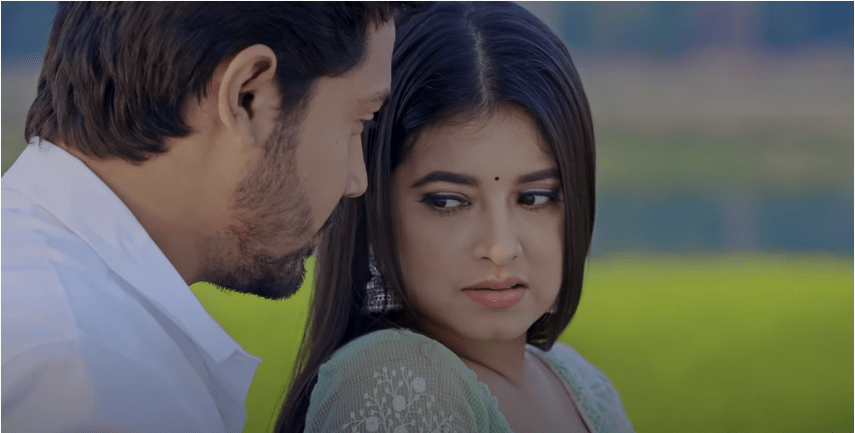 "মই নতুন নতুন কিতাপ পঢ়াৰ পূৰণি অভ্যাসটোক আকৌ এবাৰ আগুৱাই লৈ যোৱাৰ কথা ভাবিছো"- দীপলিনা ডেকা 1