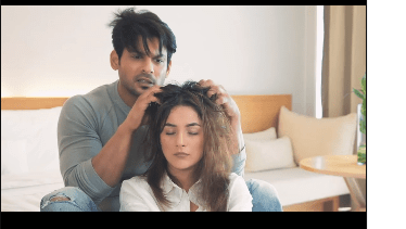 ফেন ক্লাৱৰ যুদ্ধই সিদ্ধাৰ্থ শুক্লা আৰু শ্বেহনাজ গিলৰ বন্ধুত্বত প্ৰভাৱ নেপেলায়! 1