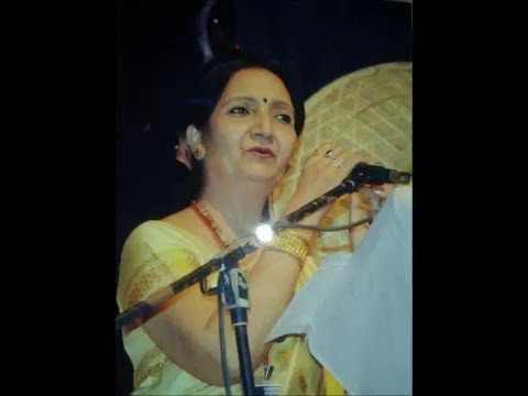 “তোমালৈ মনত পৰে”, “মাহ হালধি” আদি গীতৰ আঁৰৰ বিউটি শৰ্মা বৰুৱাঃ 1