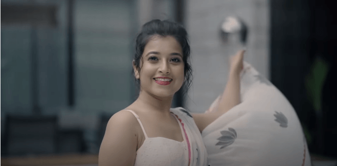 দীপলিনা ডেকাৰ নতুন, বিদ্যুৎ ৰবীনৰ সৈতে কৰা নৃত্যত সঁহাৰি ৰাইজৰঃ 1