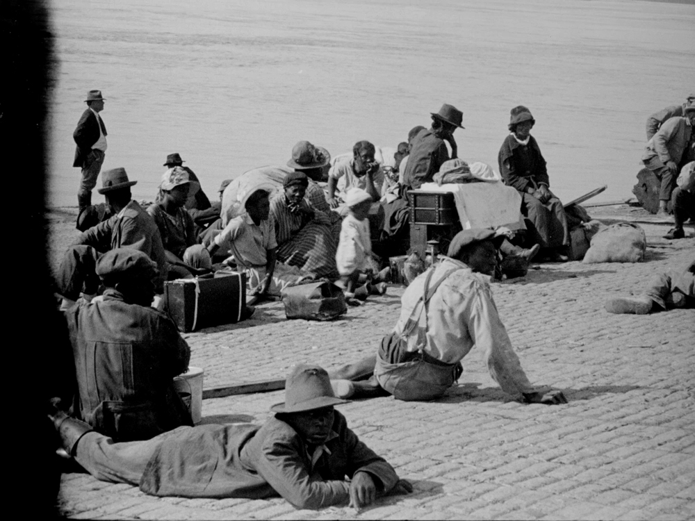 The Great Flood (2013: Bill Morrison)