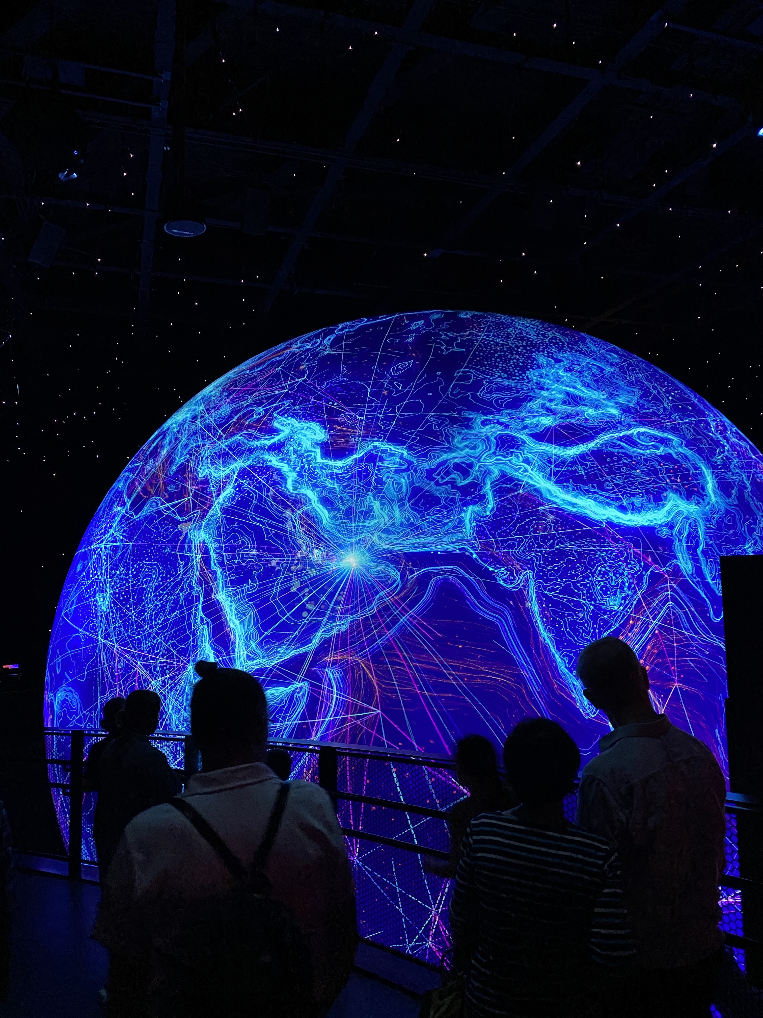 Мир России и Украине