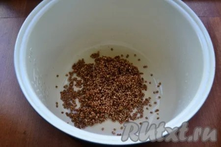Молочная гречневая каша и способы её приготовления для ребёнка. Гречневая каша на молоке: об особенностях приготовления и питательной ценности