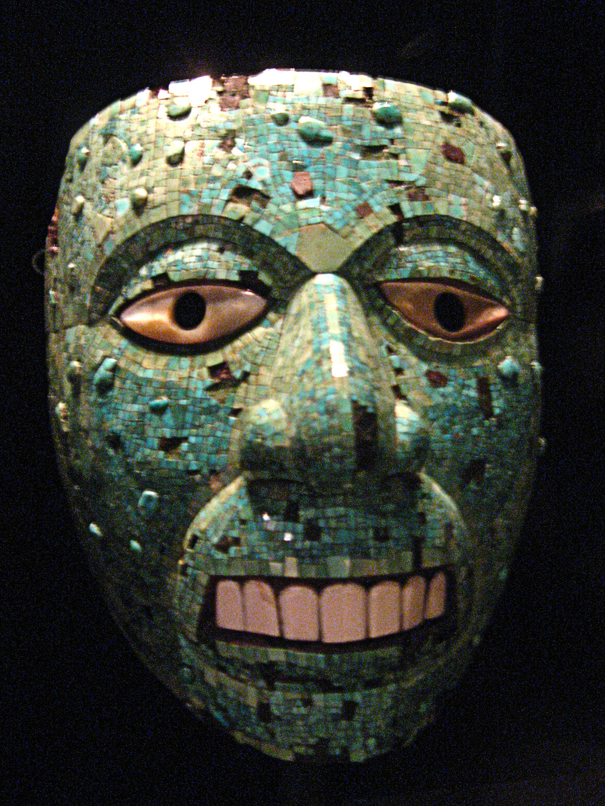 Masque de dieu aztèque