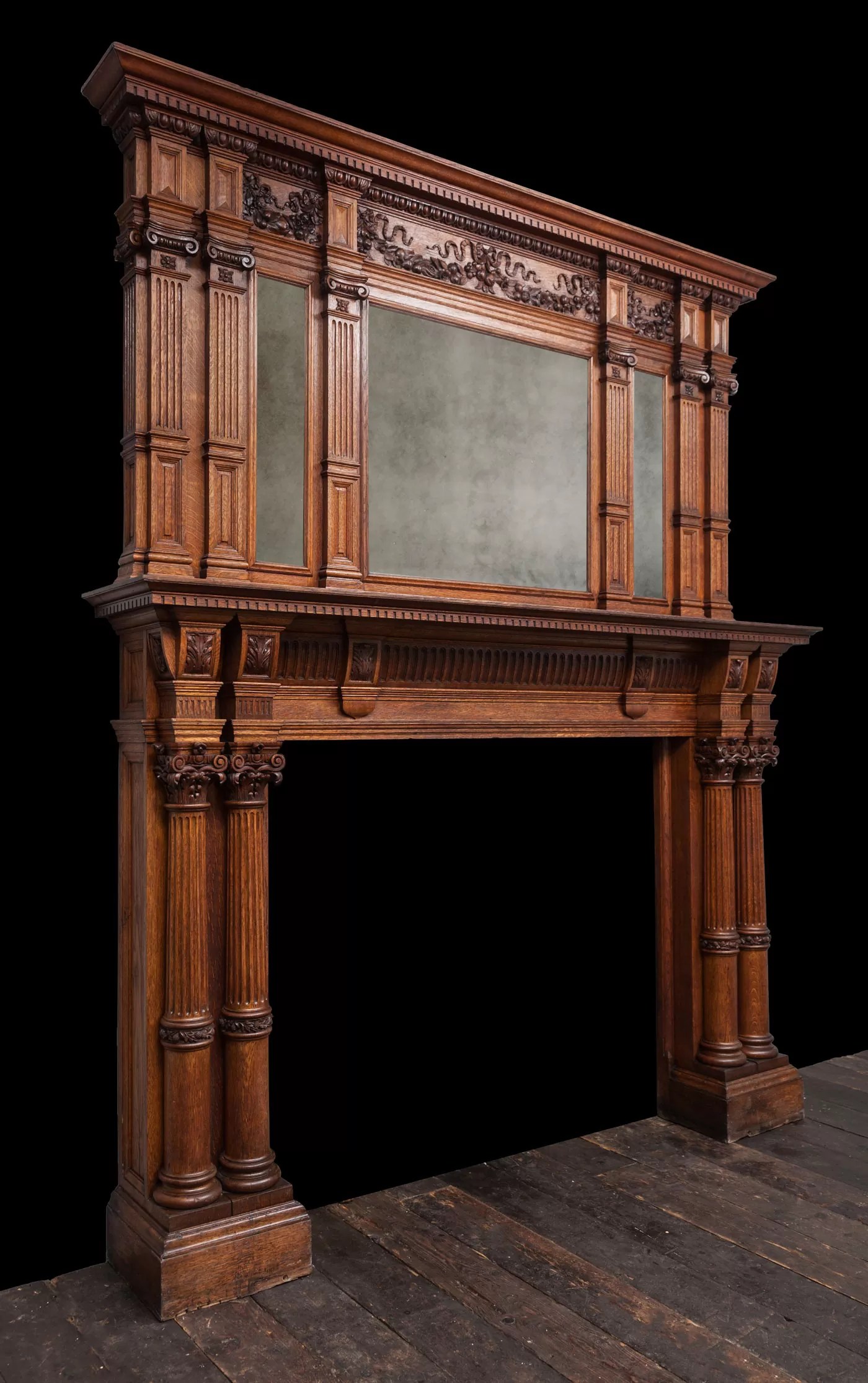 When selecting flooring or furniture, you may have noticed a significant price difference between brands, types of wood and manufactured wood. Large Wooden Mantel - W117 - 19th Century, Antique
