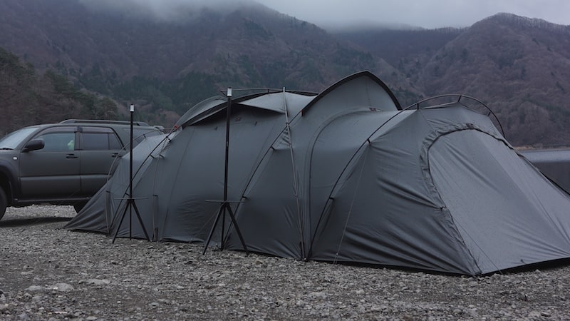 Dapper Punchの木製三脚が万能でおしゃれ！wood pole追加でさらに◎！