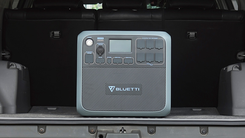 超大容量ポータブル電源「BLUETTI AC200P」キャンプ・災害時の強い味方！