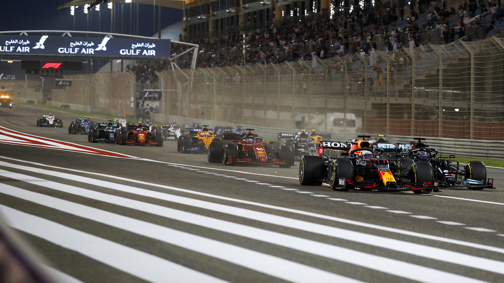 So sehen sie das rennen live im … Revolution in der KÃ¶nigsklasse: Formel 1 fÃ¼hrt