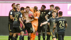 Denn mölders ist essener jung, wie er selbst sagt. Fc Augsburg Players From A Z