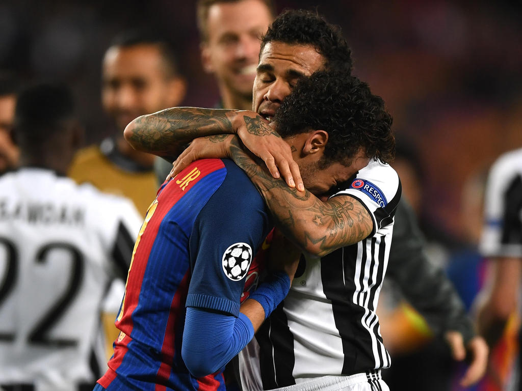 Neymar-Deal: Alves als Vermittler gefragt
