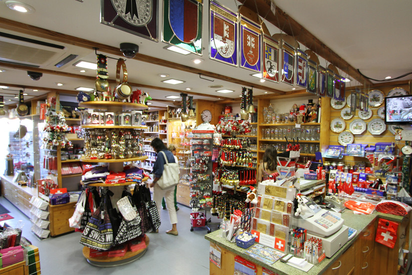 Cinco de mayo is often celebrated in the united states with mexican food and drinks, music, dancing and more. Teddy's Souvenir-Shop | Shopping | Zurich