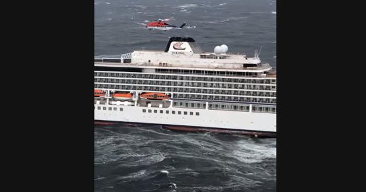 Watch Hundreds Of Passengers Were Airlifted As A Cruise Ship Lost Power Off The Norwegian Coast