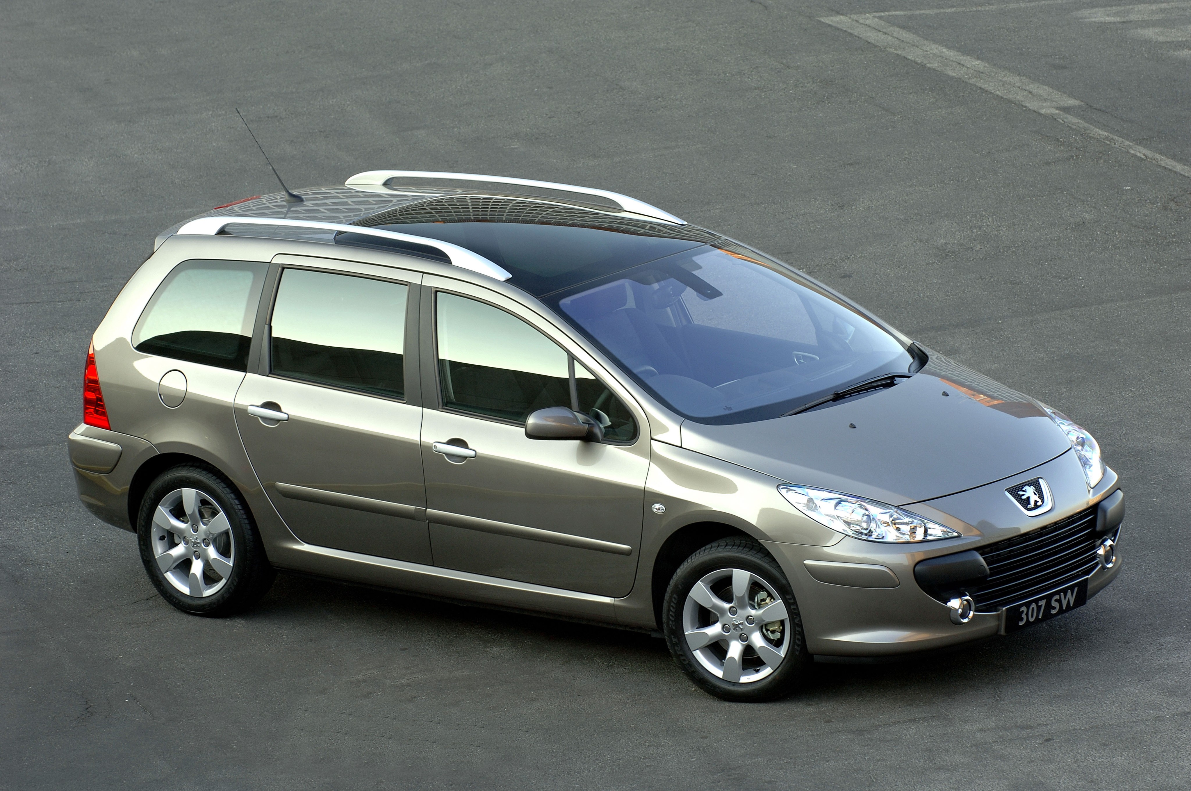 Peugeot 307 sw specs, performance & photos