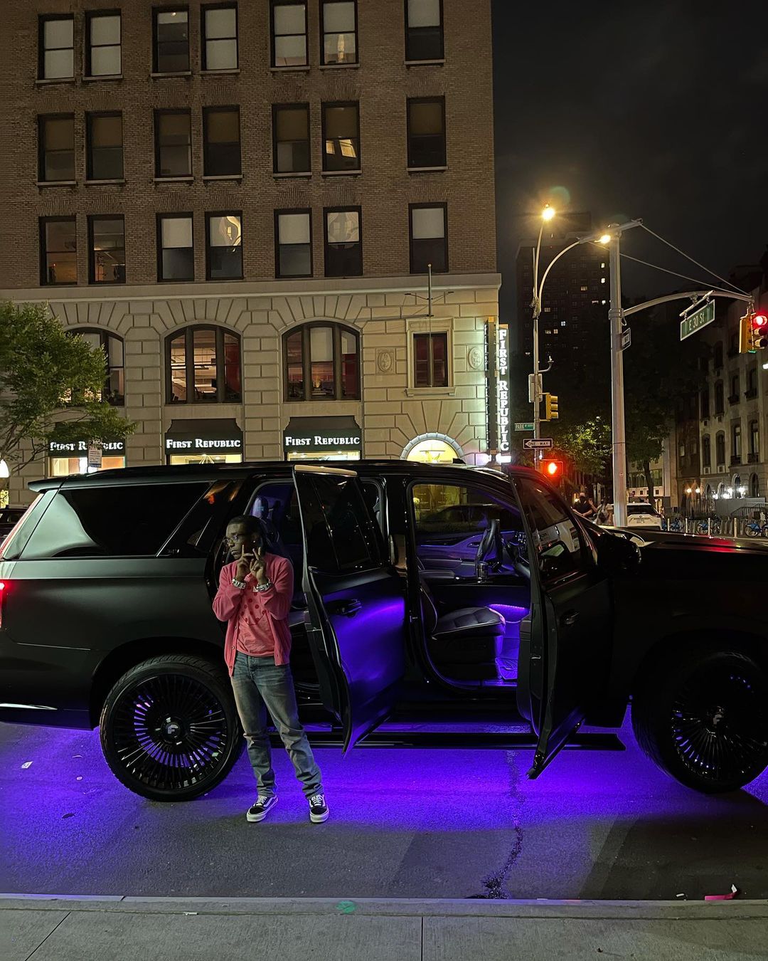 wallpapers Lil Uzi R8 Interior caddy escalade dwarfs lil uzi vert with