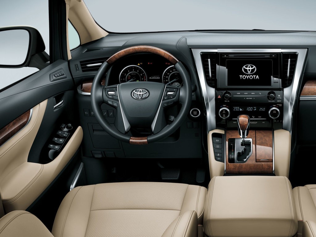 2020 Lexus Lm Looks Extremely Similar To The Toyota Alphard