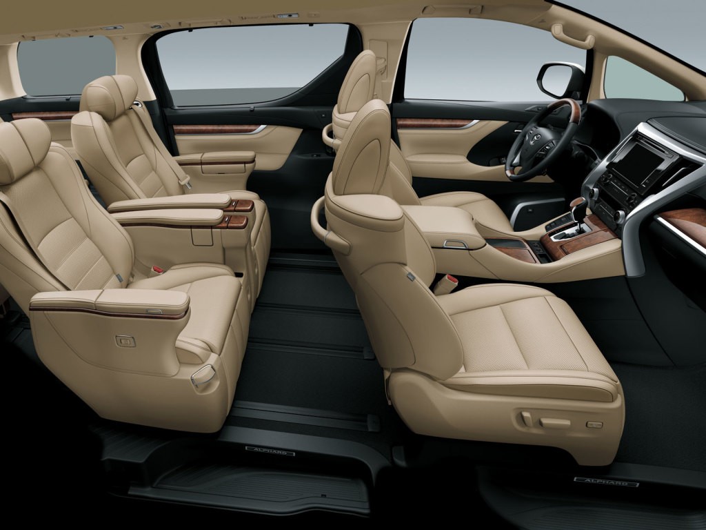 2020 Lexus Lm Looks Extremely Similar To The Toyota Alphard
