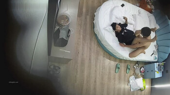 情趣酒店扇貝靠背床房拍攝到的猥瑣小哥與女友開房愛愛 互舔互插愛撫爽的欲仙欲死 露臉高清 - 截图4
