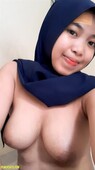Koleksi 10 Video Bokep dan Foto Fatimah Jilbab Abg18Yo Gemar Colmek