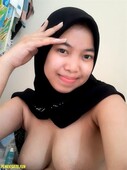 Koleksi 10 Video Bokep dan Foto Fatimah Jilbab Abg18Yo Gemar Colmek