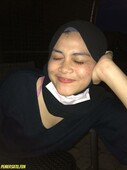 Koleksi 6 Video dan Foto Bokep Jilbab Syalisha