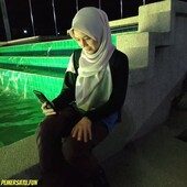 Koleksi 3 Video dan Foto Bokep Jilbab Mala Cute
