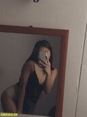 Koleksi 5 Video Bokep Ajna Marie Yang Suka Colok Memek Sempit
