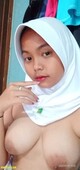 Koleksi 19 Video Bokep Elina Jilbab Gemoy 18Yo Suka Colmek Toket Gede