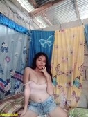 Koleksi 17 Video Abg Bocil 18Yo Dientot Sepupu Karena Video Mandi