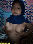 Koleksi Pics Vids ABG Jilbab Ita 18Yo Toket Ranum Memek Item