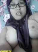 Koleksi Reupload Syifa Hijab Sange Suka Sepong Kontol Pendek Kecil